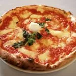 A Torino apre Starita, la storica pizzeria napoletana resa famosa da Sophia Loren