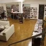 Dopo 33 anni chiude Video In: un altro negozio del centro se ne va