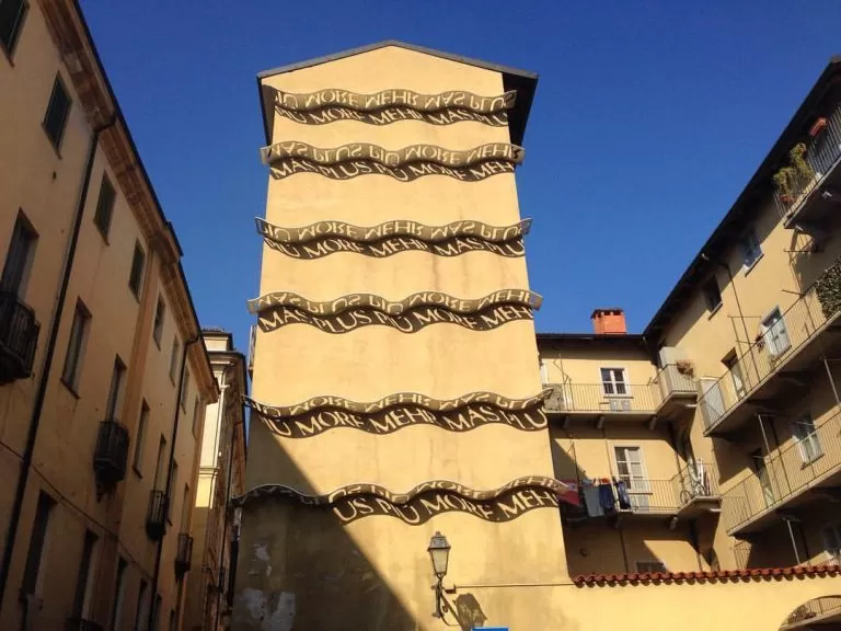Palazzo delle Ombre a Torino, edificio pittoresco nel cuore del Quadrilatero