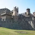 Castello di Fénis, dimora medievale a un’ora da Torino