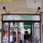 Chiude  a Torino Videomusic: dopo 32 anni addio al negozio di musica di via Po