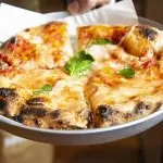 La pizza al tegamino, la pizza made in Torino