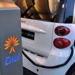 Mobilità elettrica, FCA firma un accordo con Enel ed Engie per nuove colonnine di ricarica
