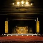 Il Teatro Nuovo chiude: dopo l’ultimo spettacolo di Natale, serviranno fondi per la ristrutturazione