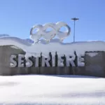 Oltre un metro di neve a Sestriere: si apre in anticipo la stagione sciistica