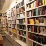 A Torino chiude Mood: la libreria bistrot del centro saluta dopo 18 anni