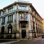 Il Palazzo delle Banche in via Santa Teresa 11