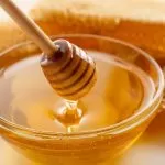 Miele cinese spacciato per italiano: danni al settore piemontese e nazionale, truffa denunciata