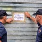 Carne mal conservata in un ristorante a Torino: oltre 20 kg di merce sequestrata