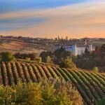 Barolo diventa la capitale italiana del vino 2021