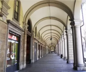 portici corso Vittorio Emanuele Torino