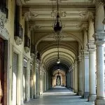 A Torino arriva il progetto “Portici d’Artista”: le serrande diventeranno quadri