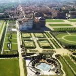 Piemonte, proposto un progetto per installare vigneti e granai nelle Residenze Sabaude