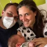 L’ex sindaca Chiara Appendino presenta il figlio appena nato