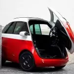 Microlino Italia, a Torino si produce l’auto del futuro: il gruppo torinese debutta sul mercato