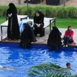 Trecate: un’ora e mezza in piscina dedicata alle sole donne