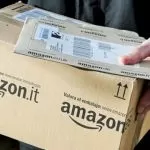 Chiude il magazzino Amazon di Orbassano: a casa 87 lavoratori