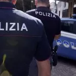 Polizia salva una donna che ha tentato il suicidio a Novara