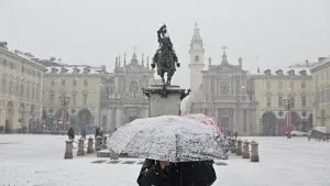 piazza san Carlo sotto la neve